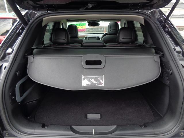 ジープ・チェロキー トレイルホーク　車検整備付　４ＷＤ　衝突軽減ブレーキ　純正メモリーナビ地デジＴＶ　バックカメラ　ハ－フレザ－シ－ト（30枚目）