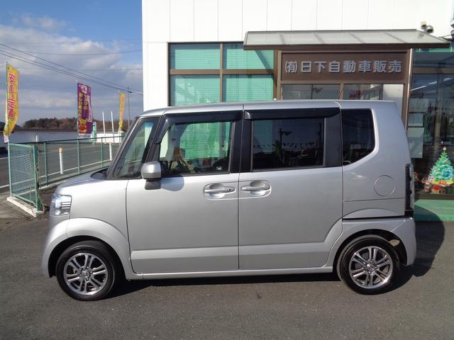 Ｎ－ＢＯＸ Ｇ・Ｌパッケージ　整備付　左電動ドア　純正メモリーナビＴＶ　ＣＤ　ＤＶＤ　ブル－トゥ－ス　スマ－トキ－プッシュスタ－ト　横滑り防止　フルオ－トＡＣ　ＥＴＣ　純正アルミ　アイドリングストップ　電格ドアミラ－（4枚目）