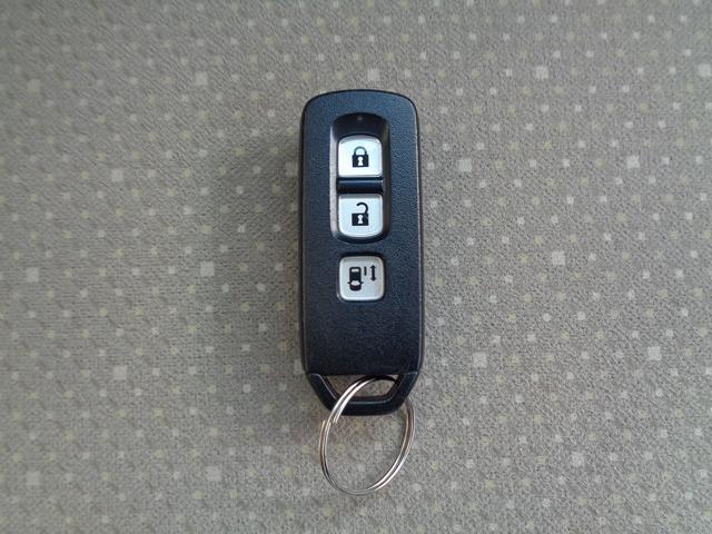 Ｎ－ＢＯＸ Ｇ・Ｌパッケージ　整備付　左電動ドア　純正メモリーナビＴＶ　ＣＤ　ＤＶＤ　ブル－トゥ－ス　スマ－トキ－プッシュスタ－ト　横滑り防止　フルオ－トＡＣ　ＥＴＣ　純正アルミ　アイドリングストップ　電格ドアミラ－（32枚目）