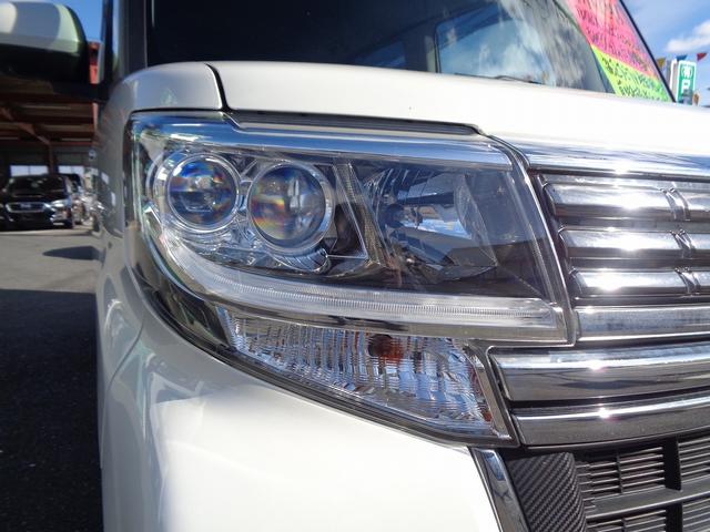 タント カスタムＸ　トップエディションＳＡＩＩＩ　車検整備付　両側電動ドア　衝突軽減ブレーキ　前後誤発進抑制　純正メモリーナビ地デジＴＶ　全周囲モニタ－　スマ－トキ－Ｐスタ－ト　ハ－フレザ－シ－ト　シ－トヒ－タ－　横滑り防止　ＬＥＤライト　純正アルミ（12枚目）