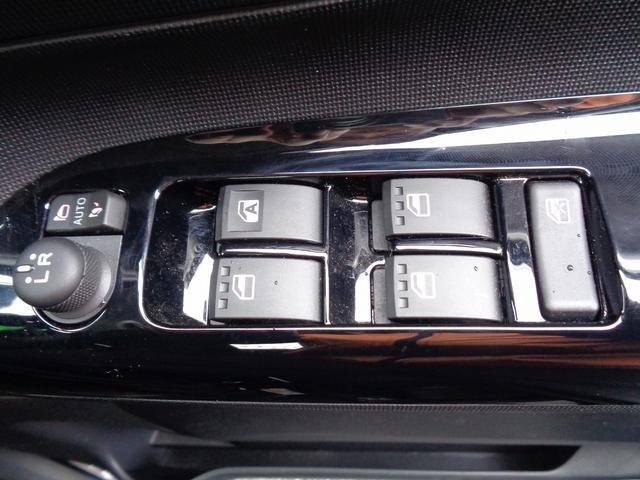 ムーヴキャンバス Ｘ　ＳＡＩＩ　車検整備付　衝突軽減ブレーキ　前後誤発進抑制　純正８インチメモリーナビ地デジＴＶ　ブル－トゥ－ス　ＣＤ　ＤＶＤ　全周囲モニタ－　スマ－トキ－Ｐスタ－ト　フルオ－トＡＣ　オ－トライト　ＥＴＣ（29枚目）