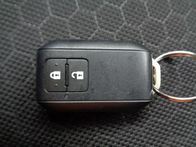 クロスビー ハイブリッドＭＸ　車検整備付　ＩＣ付ターボ　衝突軽減ブレーキ　メモリ－ナビＴＶ　バックカメラ　ブル－トゥ－ス　スマ－トキ－Ｐスタ－ト　カ－テンエアバック　　フルオ－トＡＣ　オ－トライト　オ－トハイビ－ム　純正アルミ（27枚目）