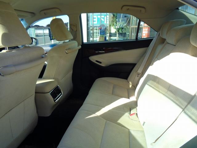 クラウン ロイヤルサルーン 車検整備付 純正HDDナビ地デジTV バックカメラ パワ-シ-ト スマ-トキ-Pスタ-ト クル-ズコントロ-ル フルオ-トAC オ-トライト カ-テンエアバック リアコ-ナ-センサ- HID ETC(22枚目)