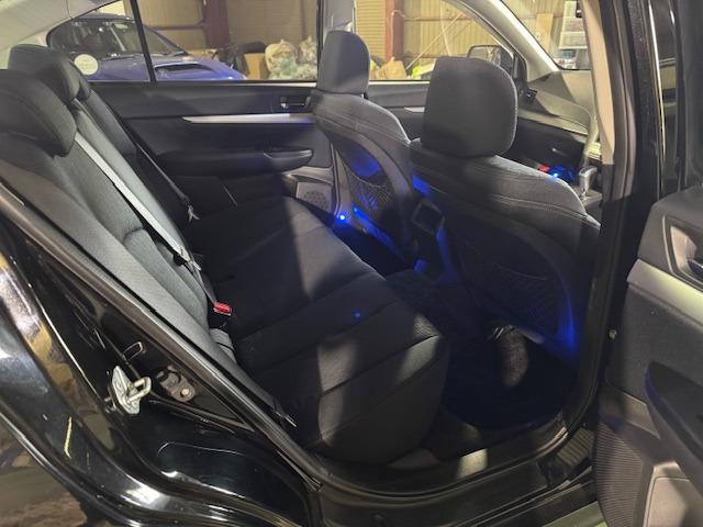 レガシィB4 2.5i ユーザー買取車 車検R8 12月まで 4WD 社外17インチアルミ ETC(7枚目)