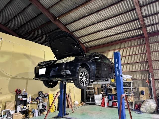 レガシィB4 2.5i ユーザー買取車 車検R8 12月まで 4WD 社外17インチアルミ ETC(11枚目)