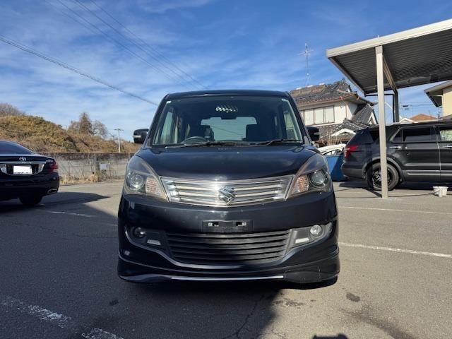 ソリオ ブラック＆ホワイトＩＩ　アイドリングストップ　ブラック＆ホワイトＩＩ　両側パワースライドドア　ＨＩＤヘッドライト　フォグランプ　電格ミラー　純正オーディオ　バックカメラ（3枚目）