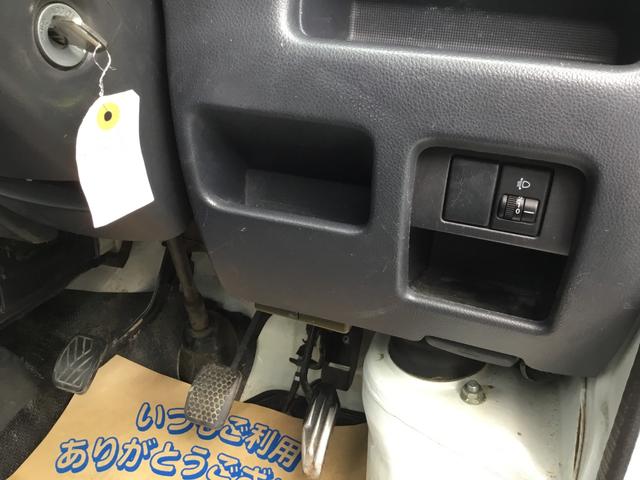 キャリイトラック 　エアコン　パワステ　５速マニュアル　エアバック　ＡＴ車をＭＴ車に載せ替えしております。（26枚目）