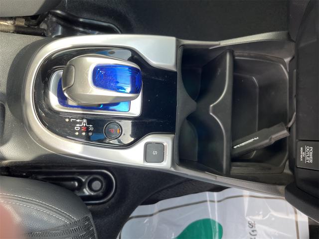 フィットハイブリッド Lパッケージ 4WD ハイブリット Lパッケージ アイドリングストップ キーレスエントリー スマートキー プッシュスタート ナビ ETC フロントドライブレコーダー バックカメラ(40枚目)