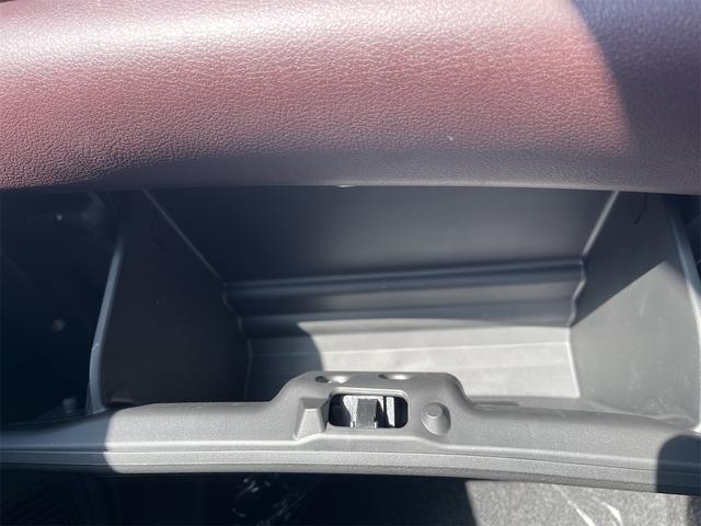 フロンクス 　登録済未使用車　４ＷＤ　スズキコネクト対応通信機装着車　スマートフォン連帯メモリーナビゲーション　ヘッドアップディスプレイ　両側シートヒーター　バックカメラ　ＵＳＢ電源ソケット　電動パーキングブレーキ（46枚目）