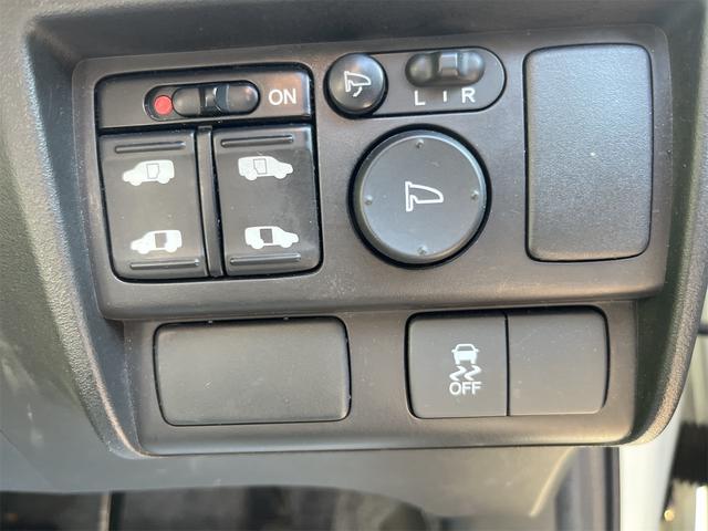 フリードハイブリッド ハイブリッド プレミアムエディション ハイブリッドプレミアムエディション CVT アイドリングストップ キーレスエントリー スマートキー 両側電動スライドドア ナビ バックカメラ 前方ドライブレコーダー フリップダウンモニター(33枚目)