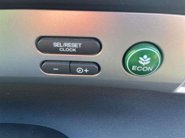 フリードハイブリッド ハイブリッド プレミアムエディション ハイブリッドプレミアムエディション CVT アイドリングストップ キーレスエントリー スマートキー 両側電動スライドドア ナビ バックカメラ 前方ドライブレコーダー フリップダウンモニター(34枚目)