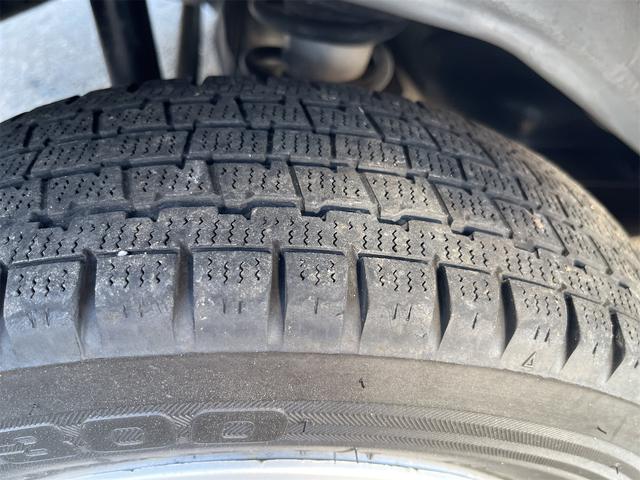 エブリイ ジョイン　ジョイン　４ＷＤ　５速マニュアル　ＡＢＳ　ＣＤレシーバー　　リヤ分割シート　両側スライドドア　エアコン　パワステ　キーレス（15枚目）