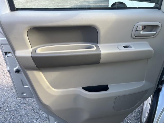 エブリイ ジョイン　ジョイン　４ＷＤ　５速マニュアル　ＡＢＳ　ＣＤレシーバー　　リヤ分割シート　両側スライドドア　エアコン　パワステ　キーレス（22枚目）