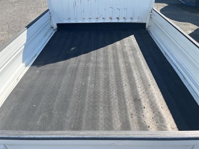 荷台シート付！