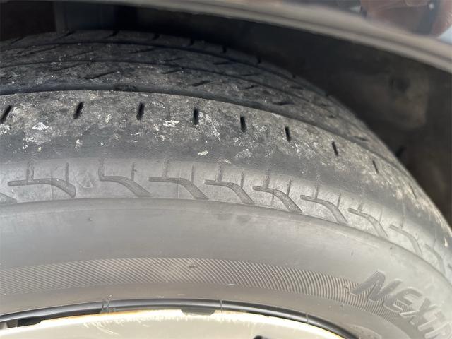 アクア Ｓ　Ｓ　ＣＶＴ　アイドリングストップ　キーレスエントリー　ナビ　ＥＴＣ　バックカメラ　ＡＢＳ　ハイブリッド　オートエアコン（15枚目）