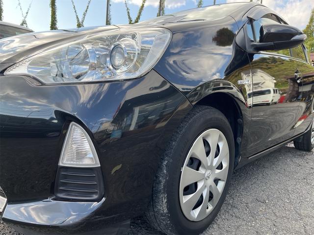 アクア Ｓ　Ｓ　ＣＶＴ　アイドリングストップ　キーレスエントリー　ナビ　ＥＴＣ　バックカメラ　ＡＢＳ　ハイブリッド　オートエアコン（50枚目）