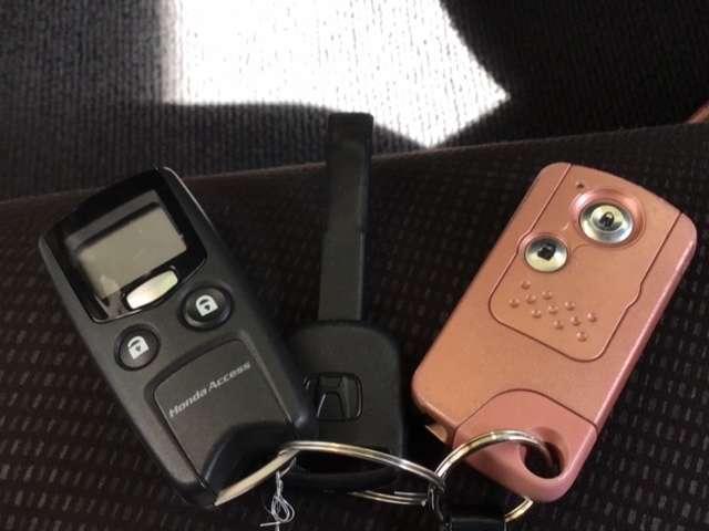 シーズ ナビ ワンセグTV ETC スマートキー イモビ Bカメラ スマートキー ABS ワンセグ パワステ アルミホイール Wエアバック ETC メモリーナビ キーフリー ナビTV パワーウインドウ(18枚目)