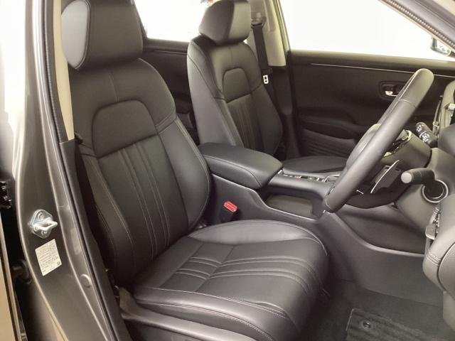 ＺＲ－Ｖ Ｚ　純正メモリーナビ、中古スタッドレスタイヤ、ドライブレコーダー前後装着＋ＥＴＣ付　当社デモカー　クルーズコントロール　クリアランスソナー　パワーシート　衝突被害軽減システム　フルセグＴＶ　パワーゲート（20枚目）