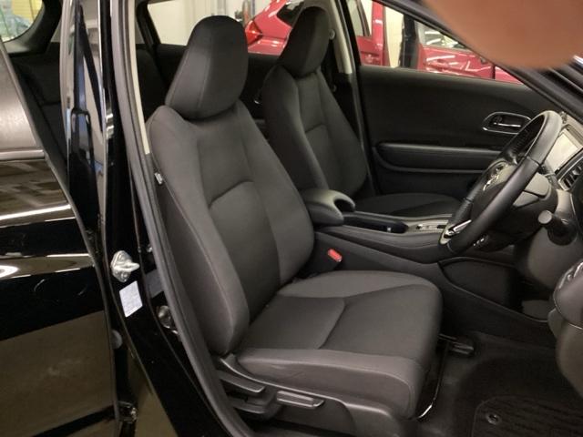 ヴェゼル Ｘ・ホンダセンシング　光触媒抗菌消臭施工済　エンジンスターター　ナビ　シートヒーター　ＥＴＣ　衝突被害軽減ブレーキ　カーテンエアバッグ　パワーステアリング　オートエアコン　キーフリー　４ＷＤ車　パワーウィンドウ　クルコン（17枚目）