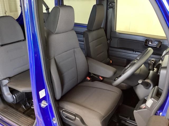 Ｎ－ＶＡＮ＋スタイル ファン・ホンダセンシング　光触媒抗菌消臭施工済　エンジンスターター　ナビ　ＥＴＣ　ＣＭＢＳ　ＬＥＤヘットランプ　Ｂカメ　横滑り防止　ＰＳ　ＰＷ　ＥＣＯＮ　４ＷＤ車　クルコン　Ｗエアバック　盗難防止　キーフリー　両側スライドドア（17枚目）
