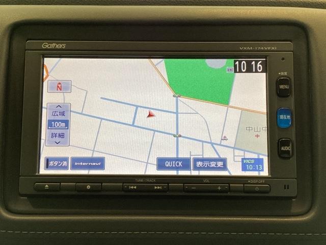 ヴェゼル ハイブリッドＺ・ホンダセンシング　リモコンエンジンスターター付　光触媒抗菌消臭施工済　ナビ　シートヒーター　ＭＴモード　ＥＴＣ　レーダーサポート　ＤＶＤ再生機能　横滑り防止システム　バックアイカメラ　盗難防止装置　フルセ　スマ－トキ－（6枚目）