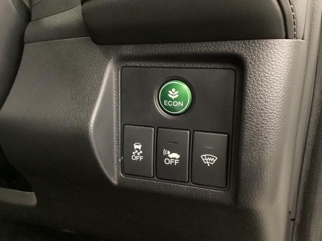 ヴェゼル ハイブリッドＸ　光触媒抗菌消臭施工済　ナビ　シートヒーター　ＭＴモード　ＥＴＣ　盗難防止装置　キーレスエントリー　リヤカメラ　ＵＳＢ接続　エアバッグ　スマキー　地デジ　ＡＡＣ　横滑防止装置　サイドエアバッグ　ＡＢＳ（16枚目）