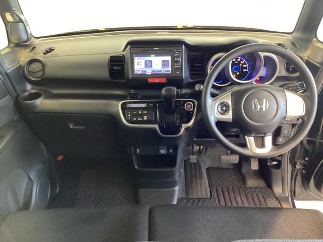 N-BOXカスタム G 光触媒抗菌消臭施工済 ディスプレイオーディオ シートヒーター Bカメラ アイドリングSTOP スマキー 運転席エアバッグ パワーステアリング パワーウィンドウ フルタイム4WD 盗難防止 エアコン(5枚目)