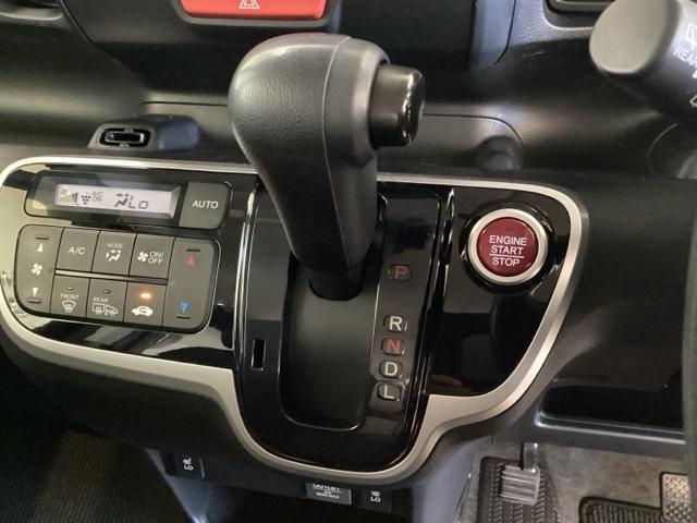 N-BOXカスタム G 光触媒抗菌消臭施工済 ディスプレイオーディオ シートヒーター Bカメラ アイドリングSTOP スマキー 運転席エアバッグ パワーステアリング パワーウィンドウ フルタイム4WD 盗難防止 エアコン(8枚目)