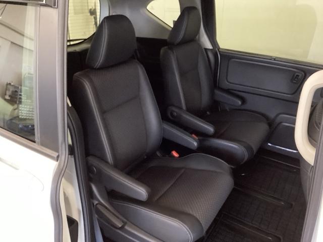 フリード Ｇ・ホンダセンシング　ドライブレコーダー前後装備車　光触媒抗菌消臭施工済　ナビ　シートヒーター　ＥＴＣ　Ｆセグ　追突被害軽減ブレーキ　ｉストップ　Ｗエアバッグ　パワーウィンドウ　アクティブクルーズコントロール　スマートキ（20枚目）