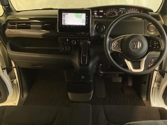 Ｎ－ＢＯＸカスタム Ｇ・Ｌホンダセンシング　光触媒抗菌消臭施工済　ナビ　シートヒーター　ＥＴＣ　エアコン　衝突被害軽減装置　シ－トヒ－タ－　ＶＳＡ　パワーウィンドウ　エアバック　ベンチシート　４ＷＤ車　キーフリー　地デジ　サイドエアバック（5枚目）