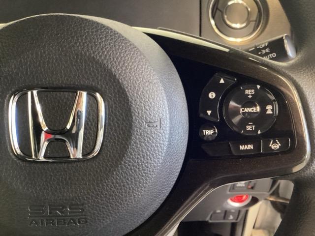 Ｎ－ＢＯＸカスタム Ｇ・Ｌホンダセンシング　光触媒抗菌消臭施工済　ナビ　シートヒーター　ＥＴＣ　エアコン　衝突被害軽減装置　シ－トヒ－タ－　ＶＳＡ　パワーウィンドウ　エアバック　ベンチシート　４ＷＤ車　キーフリー　地デジ　サイドエアバック（12枚目）