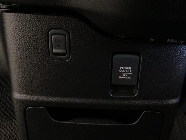 Ｎ－ＢＯＸカスタム Ｇ・Ｌホンダセンシング　光触媒抗菌消臭施工済　ナビ　シートヒーター　ＥＴＣ　エアコン　衝突被害軽減装置　シ－トヒ－タ－　ＶＳＡ　パワーウィンドウ　エアバック　ベンチシート　４ＷＤ車　キーフリー　地デジ　サイドエアバック（17枚目）