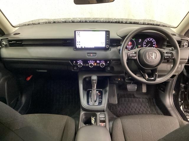 ヴェゼル e:HEVX 光触媒抗菌消臭施工済 ドラレコ前後 障害物センサー ナビ シートヒーター ETC ソナー Rカメラ クルコン エアコン シ-トヒ-タ- スマキー VSA LEDライト DVD エアバッグ ABS(5枚目)