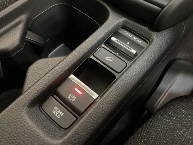 ヴェゼル e:HEVX 光触媒抗菌消臭施工済 ドラレコ前後 障害物センサー ナビ シートヒーター ETC ソナー Rカメラ クルコン エアコン シ-トヒ-タ- スマキー VSA LEDライト DVD エアバッグ ABS(10枚目)