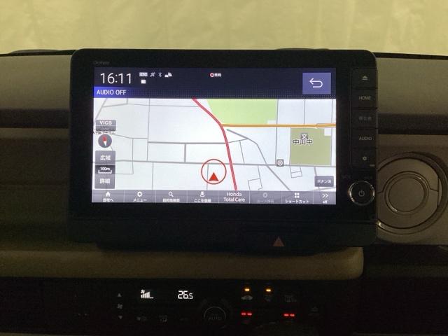 N-BOX ファッションスタイル 中古スタッドレスタイヤ、純正メモリーナビ、ドライブレコーダー前後装着+ETC付 当社デモカー USB ドラレコ ベンチシート エアバッグ リアカメラ ESC クルコン 4WD スマートキー ナビTV(9枚目)