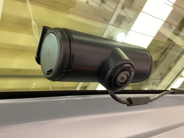 N-BOX ファッションスタイル 中古スタッドレスタイヤ、純正メモリーナビ、ドライブレコーダー前後装着+ETC付 当社デモカー USB ドラレコ ベンチシート エアバッグ リアカメラ ESC クルコン 4WD スマートキー ナビTV(21枚目)