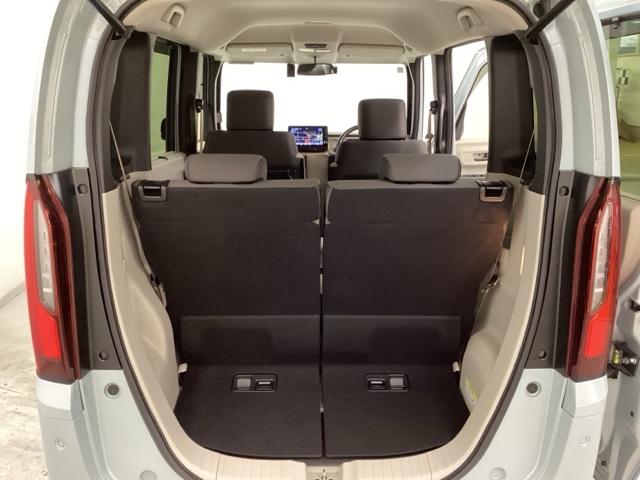 N-BOX ファッションスタイル 中古スタッドレスタイヤ、純正メモリーナビ、ドライブレコーダー前後装着+ETC付 当社デモカー USB ドラレコ ベンチシート エアバッグ リアカメラ ESC クルコン 4WD スマートキー ナビTV(27枚目)