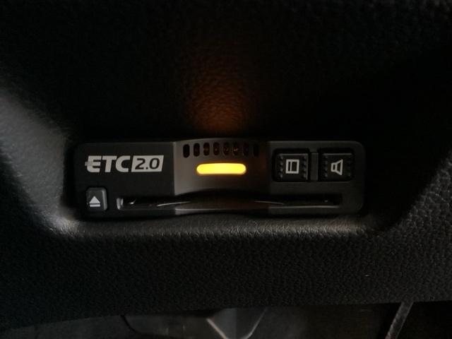 フィット e:HEVホーム 中古スタッドレスタイヤ、純正ナビディスプレー、ドライブレコーダー前後装着+ETC付 当社デモカー リヤカメラ VSA サイドカーテンエアバック 前後ソナー スマートキ ECONモード 踏み間違い防止(19枚目)