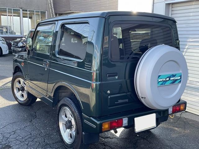 ジムニー ワイルドウインド　運転席エアバッグ　ＡＢＳ　４ＷＤ　パワステ　エアコン・クーラー　純正ＡＷ　フロントフォグランプ（6枚目）
