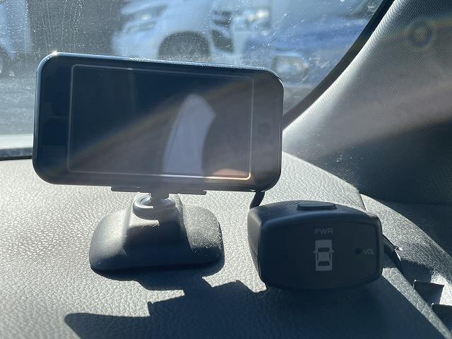 エスクァイア ハイブリッドＧｉ　社外ナビ・Ｂカメラ　フリップダウンモニター　社外ＡＷ　両側パワースライドドア　シートヒーター　ＥＴＣ　モデリスタエアロ　全方位センサー（16枚目）