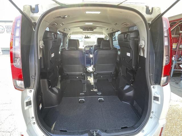 エスクァイア ハイブリッドＧｉ　社外ナビ・Ｂカメラ　フリップダウンモニター　社外ＡＷ　両側パワースライドドア　シートヒーター　ＥＴＣ　モデリスタエアロ　全方位センサー（26枚目）