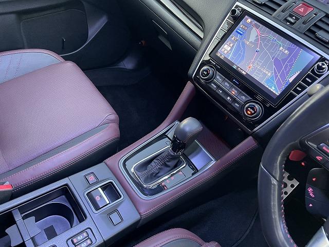 レヴォーグ ２．０ＳＴＩスポーツアイサイト　アイサイト　純正ナビ・Ｂカメラ　スマートビューミラー　シートヒーター　パワーシート　ＥＴＣ　ＳＴＩフロント・サイド・リアスポイラー　ＳＴＩパフォーマンスマフラー　４ＷＤ（13枚目）