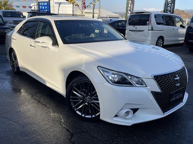 クラウン アスリートＳ　純正ナビ・ＴＶ・Ｂカメラ　パワーシート　ＥＴＣ　純正ＡＷ　サンルーフ　クルーズコントロール　ＡＢＳ　スマートキー　ＭＴモード付（3枚目）