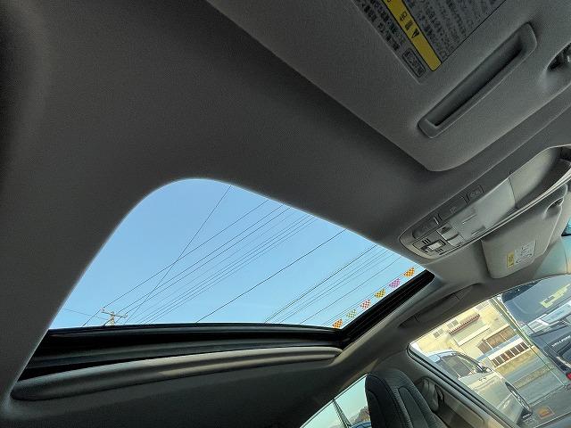 クラウン アスリートＳ　純正ナビ・ＴＶ・Ｂカメラ　パワーシート　ＥＴＣ　純正ＡＷ　サンルーフ　クルーズコントロール　ＡＢＳ　スマートキー　ＭＴモード付（19枚目）