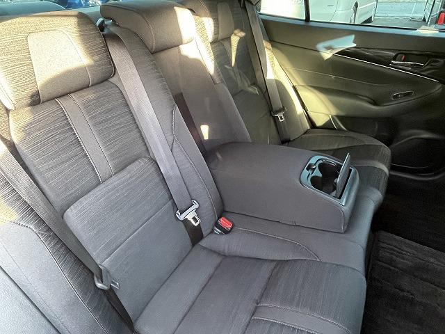 クラウン アスリートＳ　純正ナビ・ＴＶ・Ｂカメラ　パワーシート　ＥＴＣ　純正ＡＷ　サンルーフ　クルーズコントロール　ＡＢＳ　スマートキー　ＭＴモード付（22枚目）