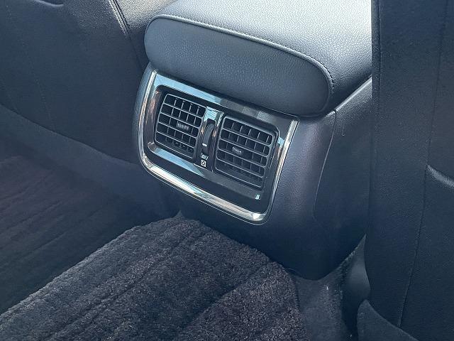 クラウン アスリートＳ　純正ナビ・ＴＶ・Ｂカメラ　パワーシート　ＥＴＣ　純正ＡＷ　サンルーフ　クルーズコントロール　ＡＢＳ　スマートキー　ＭＴモード付（23枚目）