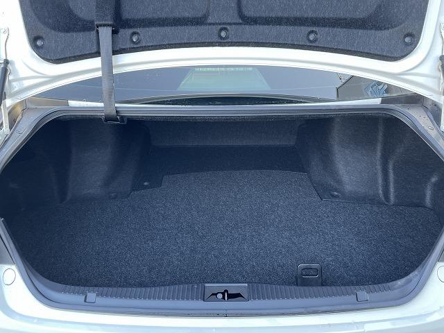 クラウン アスリートＳ　純正ナビ・ＴＶ・Ｂカメラ　パワーシート　ＥＴＣ　純正ＡＷ　サンルーフ　クルーズコントロール　ＡＢＳ　スマートキー　ＭＴモード付（24枚目）