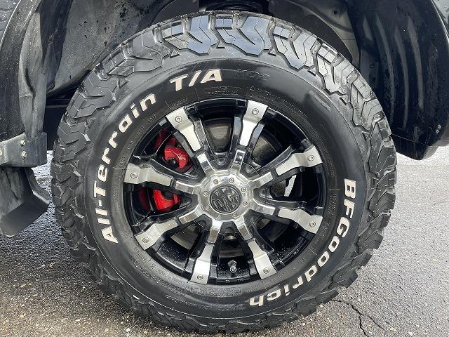 トライトン ベースグレード 社外ナビ・TV・Bカメラ 社外AW 4WD ETC ドラレコ クルーズコントロール フェンダーミラー キーレス(8枚目)