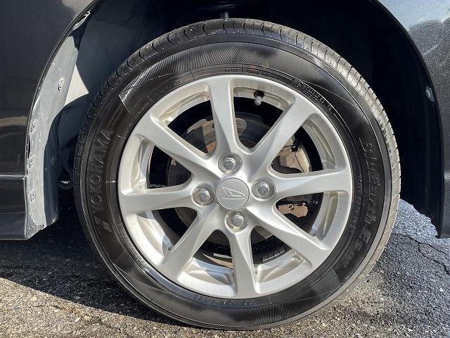 タント カスタムＸ　トップエディションＳＡ　純正ナビ・ＴＶ・Ｂカメラ　左側パワースライドドア　フリップダウンモニター　プッシュスタート　スマートキー　シートヒーター　４ＷＤ　アイドリングストップ　レーンキープアシスト（8枚目）