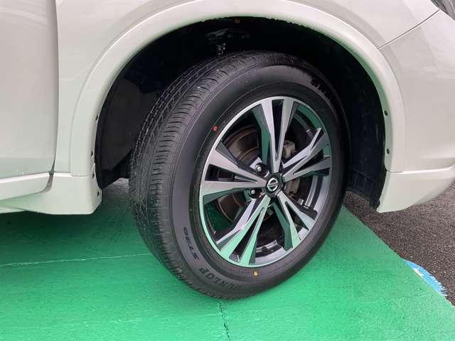 エクストレイル ２．０　２０Ｘ　２列車　４ＷＤ　７インチ純正ナビ　プロパイ　リモスタ（15枚目）